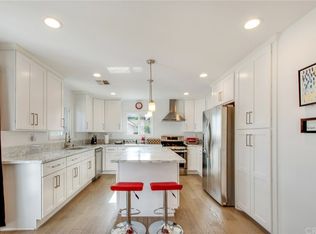 1433 Walgrove Ave, Los Angeles, CA 90066