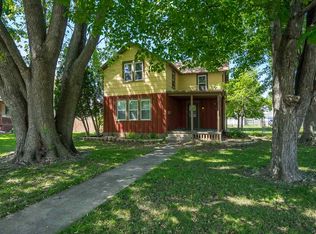 518 4th Ave S, Clinton, IA 52732