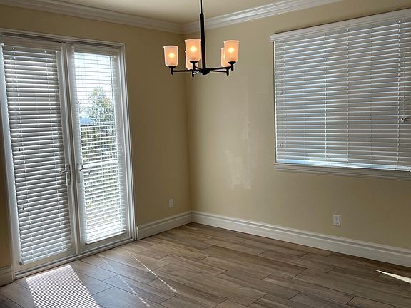 5th image of 2147 Jackam Way