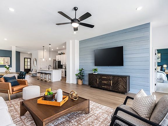 The Kline - Family Room