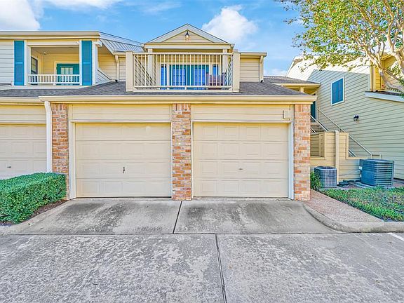 3rd image of 771 Bering Dr #B