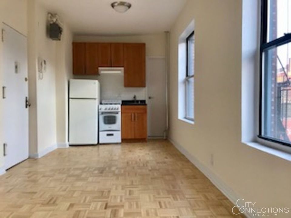1st image of 260 6th Ave APT 7