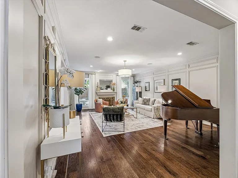 27 Cedarwing Ln — Photo 7