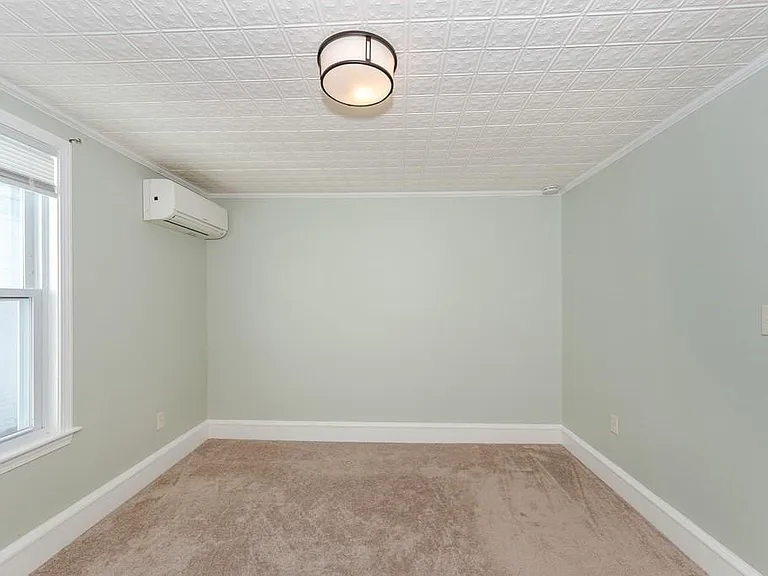 179 Mount Hope St #179 — Photo 12