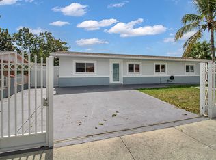 11740 SW 182nd Ter, Miami, FL 33177