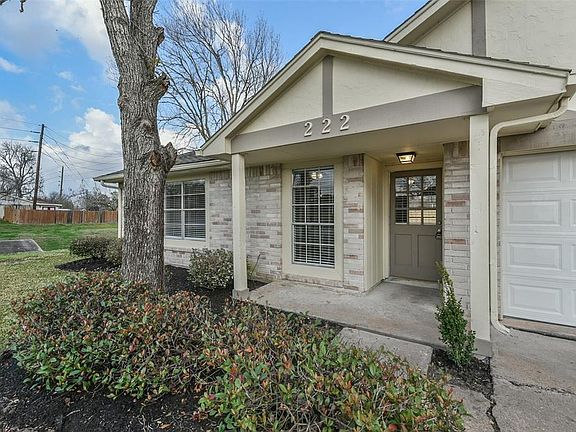 3rd image of 222 Tara Plantation Dr