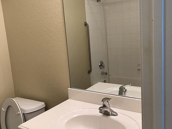 4th image of 21443A W Wallis Dr #A