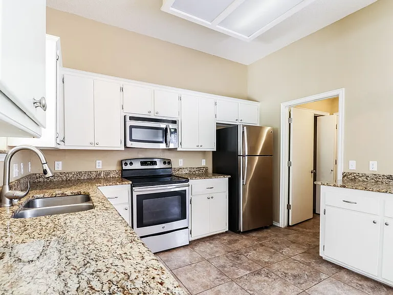 324 Marrgate Dr — Photo 10