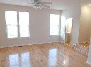 7347 Matchbox Aly, Elkridge, MD 21075