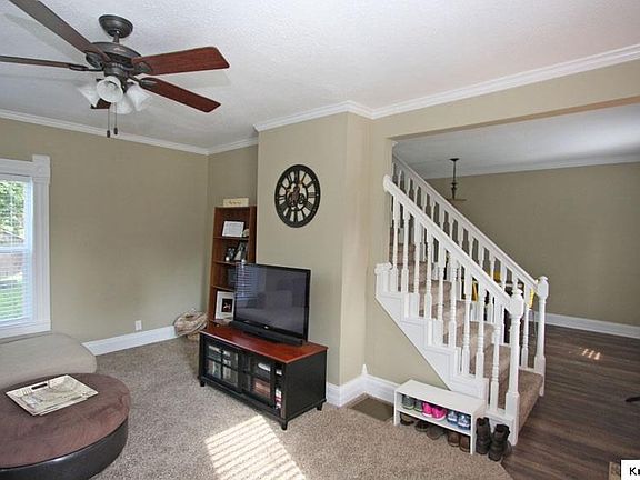 5th image of 103 Quarry St