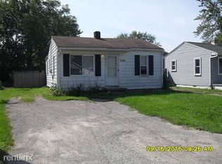 2140 E Buder Ave, Burton, MI 48529