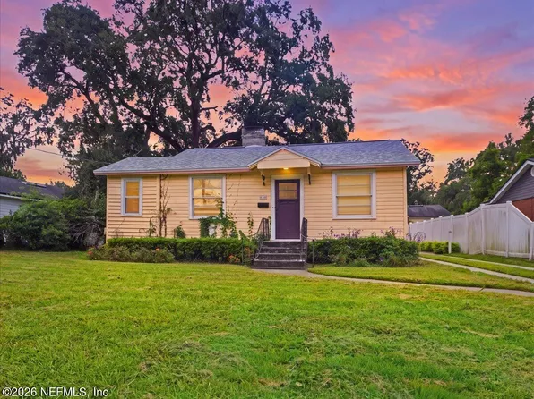 1766 GREENRIDGE Road, Jacksonville, FL 32207