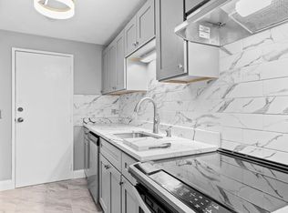 55 Eleanor St APT 13, Chelsea, MA 02150