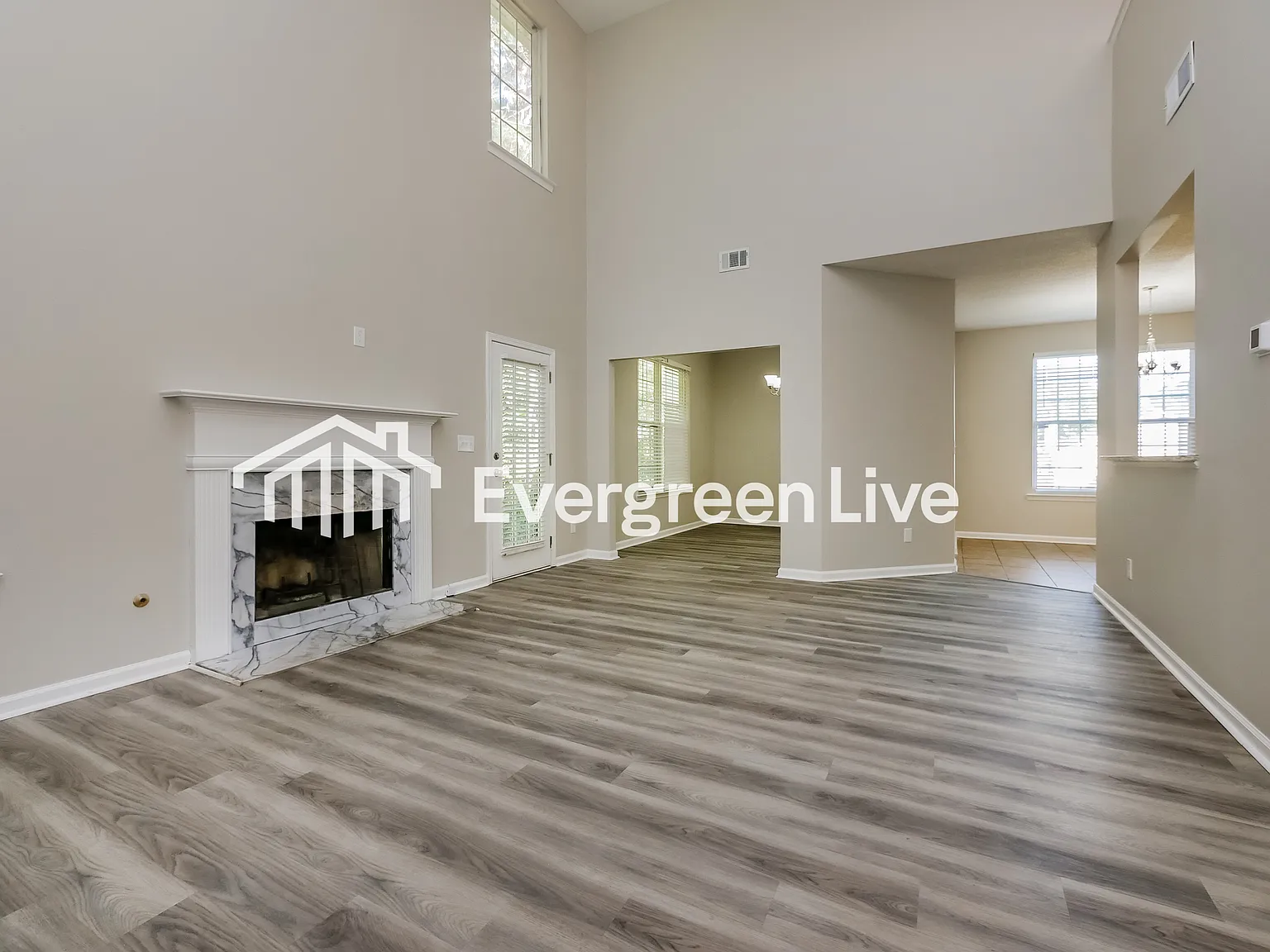 4 bed, 3.0 bath, 2351 sqft, $2,145 — Photo 2