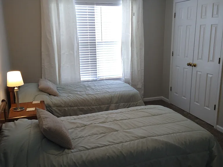 1467 Chamirey Dr SW — Photo 66
