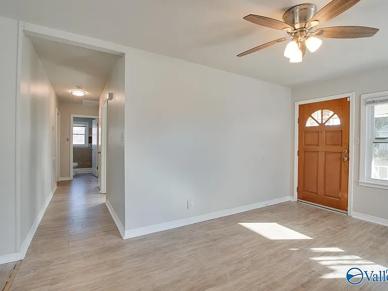 1715 Chester St NW — Photo 3
