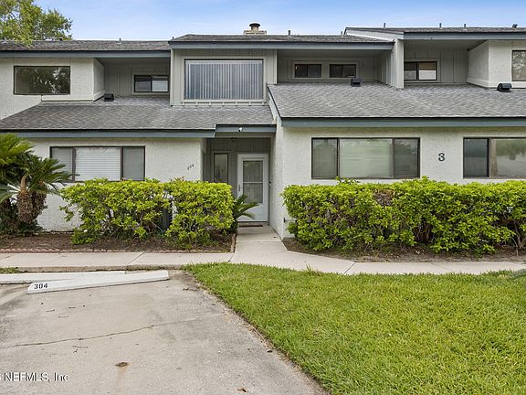 4th image of 9360 CRAVEN Road #304