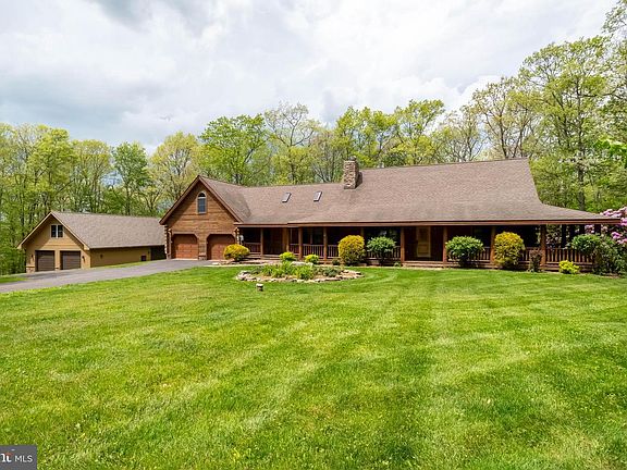 2nd image of 312 Moss Creek Cir