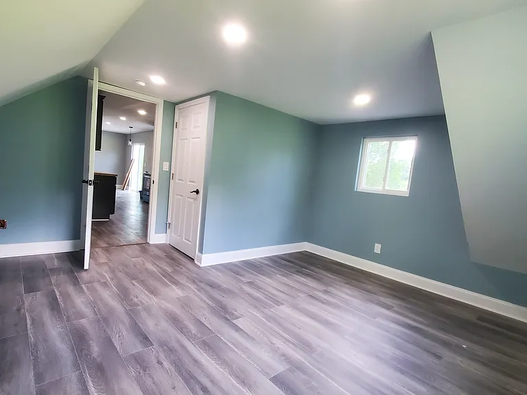 2570 Graffenburg Rd — Photo 15