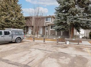 14736 W Deerfield Dr SE #35, Calgary, AB T2J5Y1