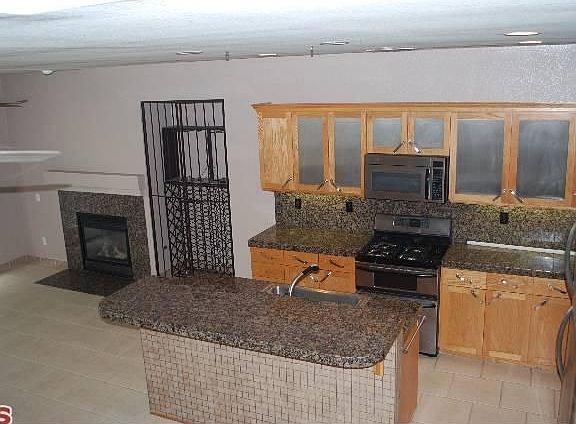2nd image of 2327 Bungalow Ct