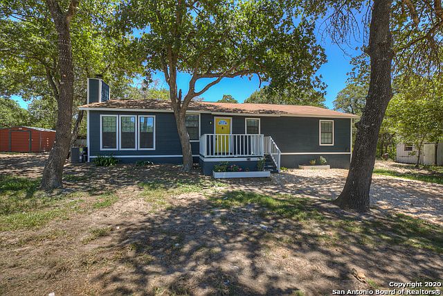1st image of 276 Hickory Hill Dr