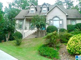 5808 Willow Lake Dr, Birmingham, AL 35244