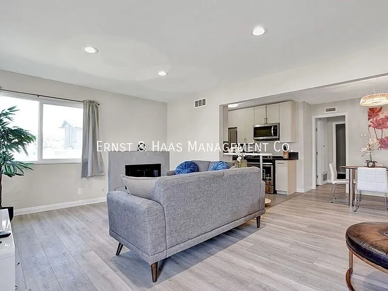 17071 Oak Ln #C — Photo 2