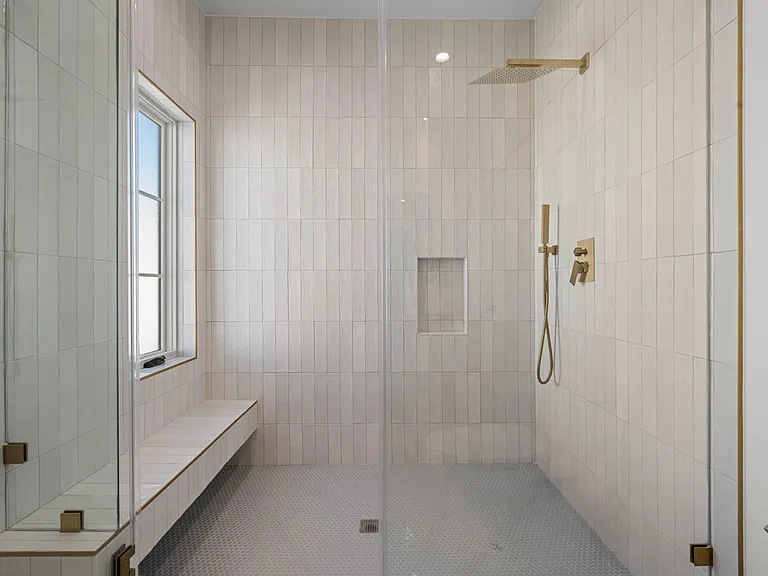 439 N Sierra Bonita — Photo 19