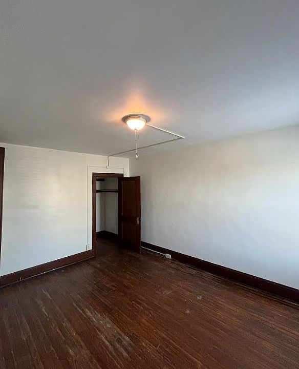 1st image of 1339 E Long St #1
