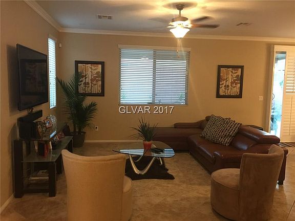 4th image of 747 Crest Valley Pl