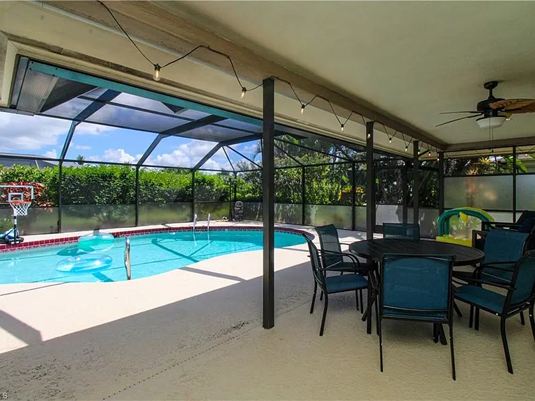 213 Bay Meadows Dr — Photo 46