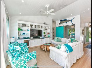 102 48th St, Holmes Beach, FL 34217
