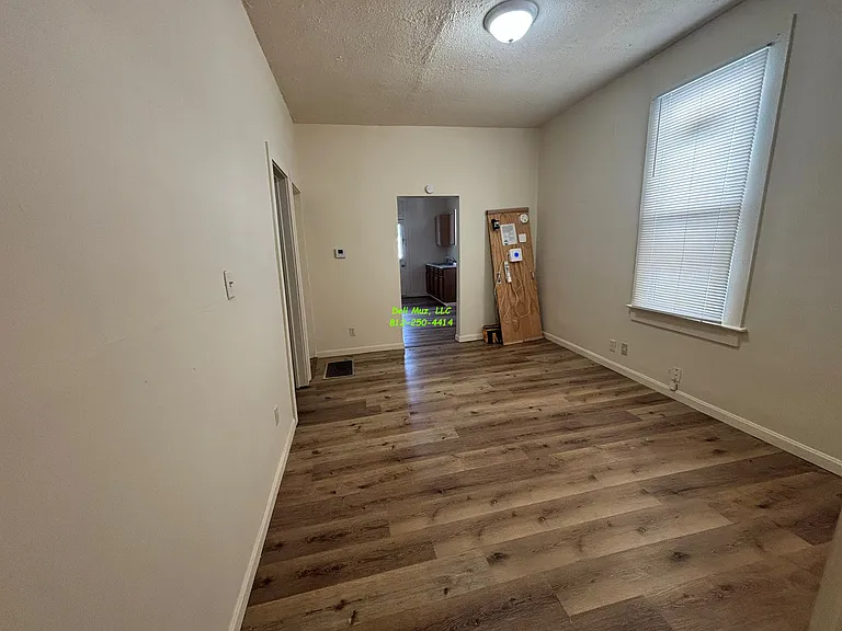 730 Covert Ave — Photo 7