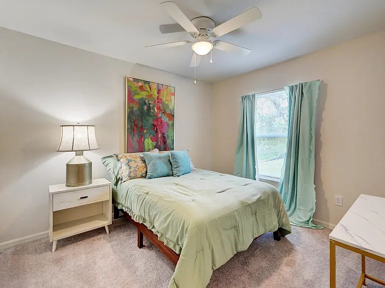 23380 Rosewood Ave — Photo 16