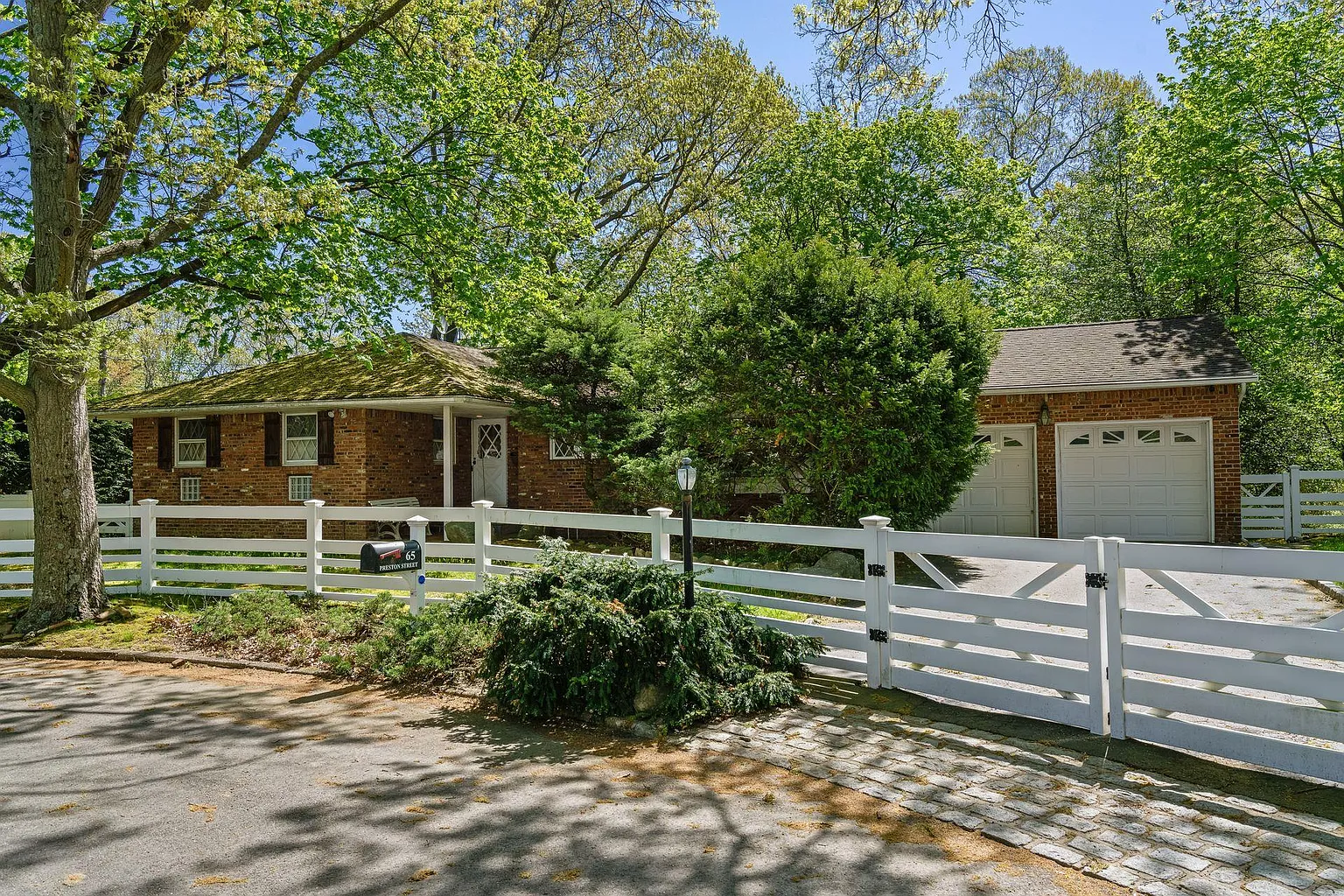 65 Preston Street photo 1