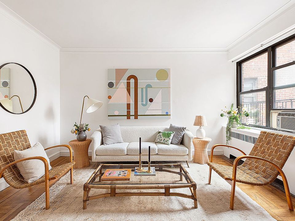 1st image of 208 E 28th St APT 6G
