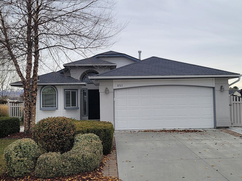 1st image of 8765 W Wall Dr
