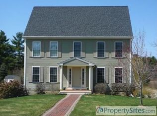 3 Ivans Ln, Dover, NH 03820