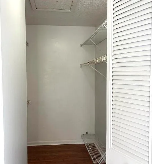 201 Foxtail Dr #H3 — Photo 16