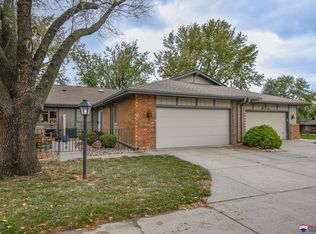 7200 Oldpost Rd #3, Lincoln, NE 68506