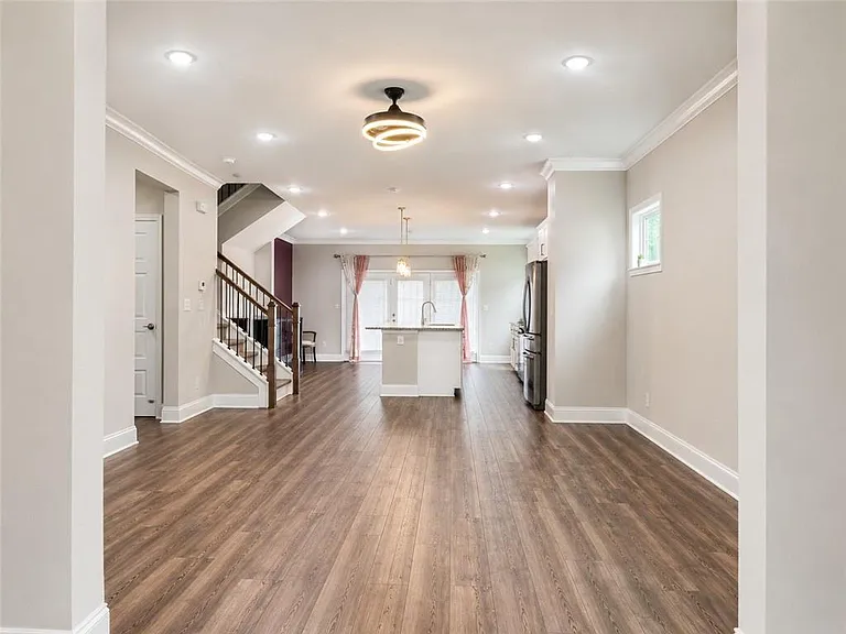 4393 Valtek Ct — Photo 2