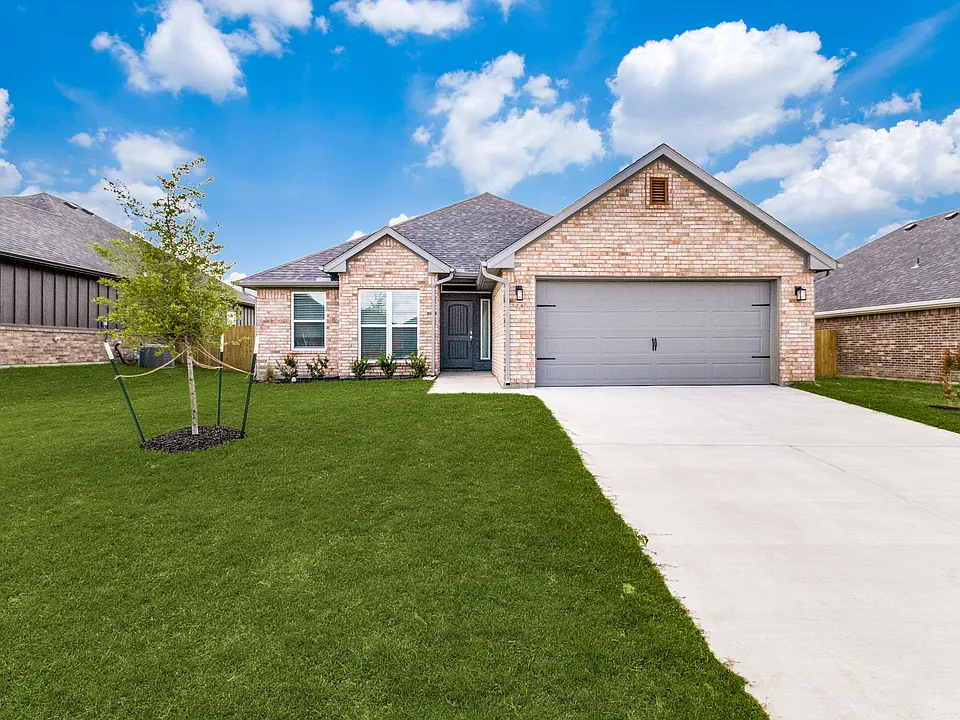 2906 Orchid Dr