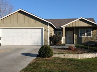 525 Juniper Dr, Boardman, OR 97818