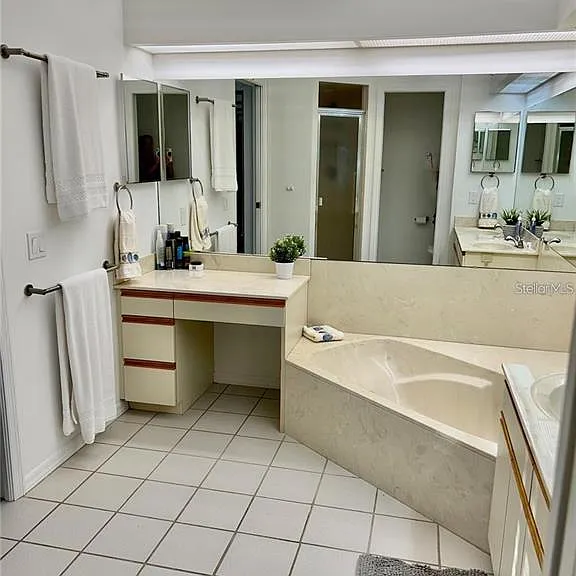 7186 Lakeside Dr — Photo 12