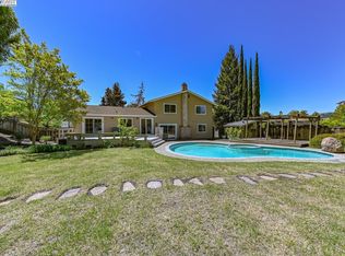 351 Castenada Ct, Danville, CA 94526