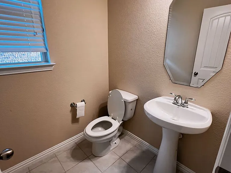 4525 Conrad Ave — Photo 13