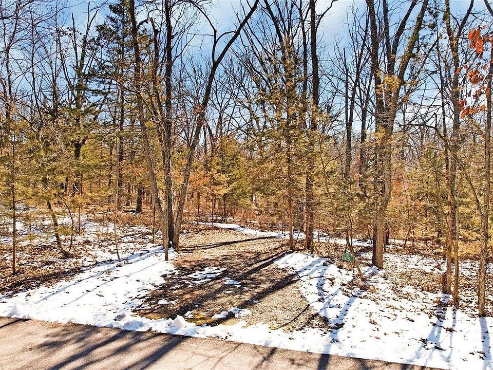 1st image of 1117 Lake Charrette Dr #11