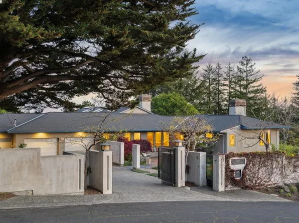 5550 Fernhoff Rd, Oakland, CA 94619
