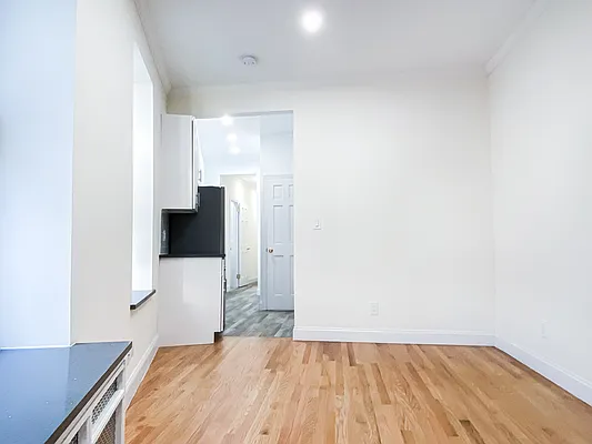 Rented by City Connections Realty | media 47